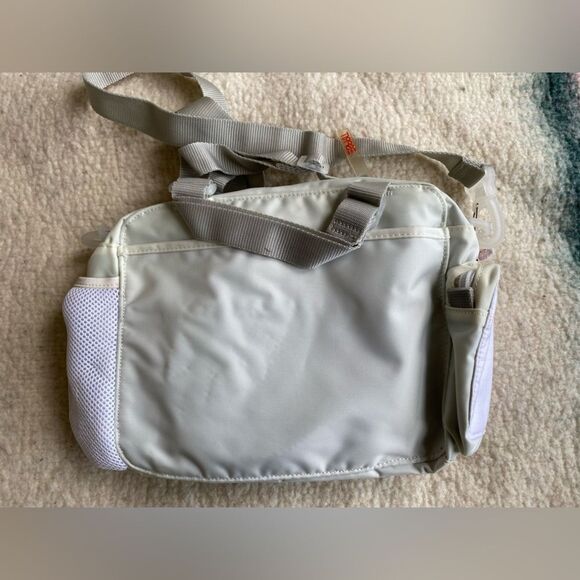 NWT Streetwear 3-Way Wear Esprit Crossbody, Over-shoulder & Hand-held Bag - Picture 5 of 9